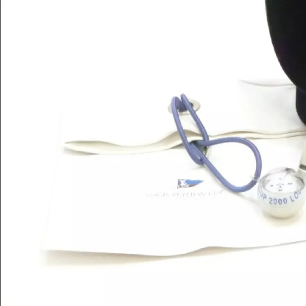 Authentic LOUIS VUITTON LV‎ Cup 2000 compass - Picture 14 of 15